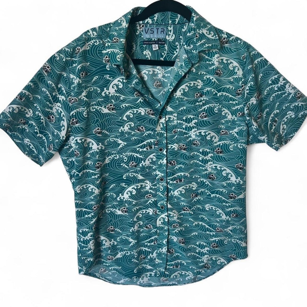 VSTR Death At Sea Skull Waves 4-Way Stretch Button Down Shirt Mens Medium